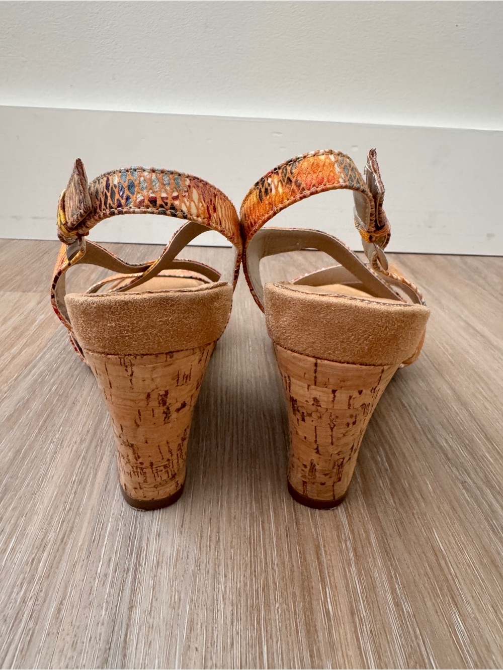 Aerosoles Women’s 8.5 Multicolor Snake Print Cork Wedge Slingback Sandals - Picture 4 of 9